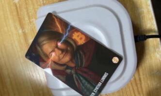 senator-lummis-bolt-nfc-bitcoin-payment-card