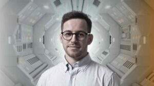 joao almeida orqestra lightning news