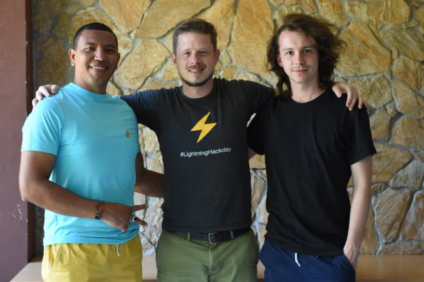 202303 El Salvador Torogoz Workshop