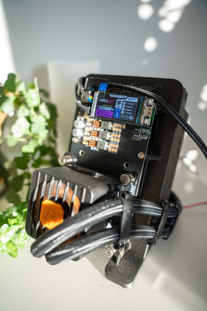 NerdQaxe++ Hydro Review - Home mining with 4.9 TH/s 2 Miner 16