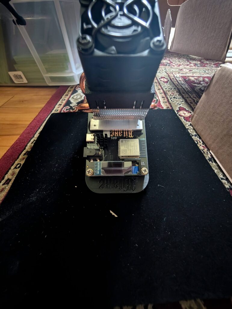 bitaxe top of board