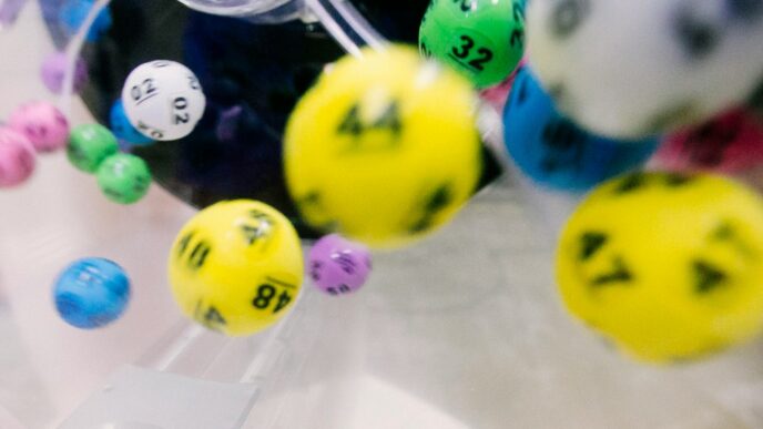 Bitcoin Solo Mining Beats Every National Lottery - Comparison Table 19 ball with number lot